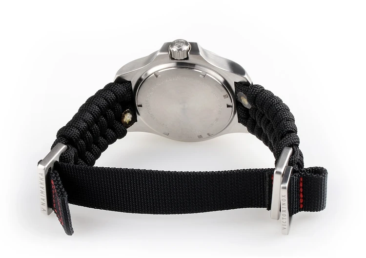 Rankinis laikrodis VICTORINOX 241726 (vyrams)