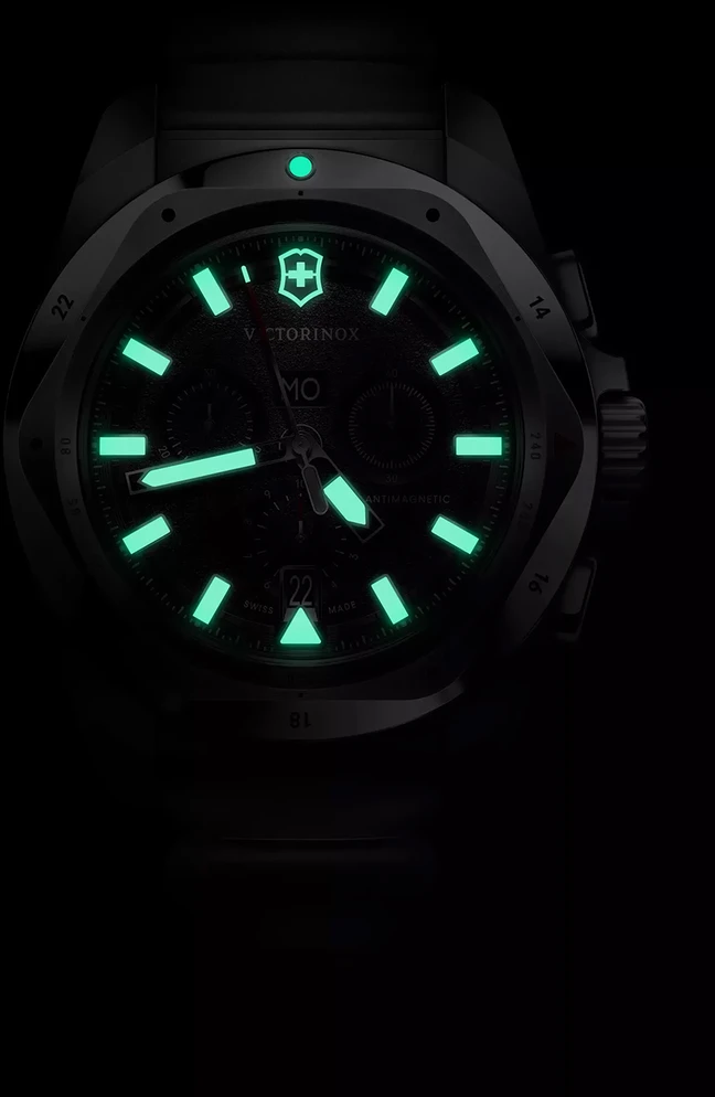Rankinis laikrodis VICTORINOX 241983 (vyrams)