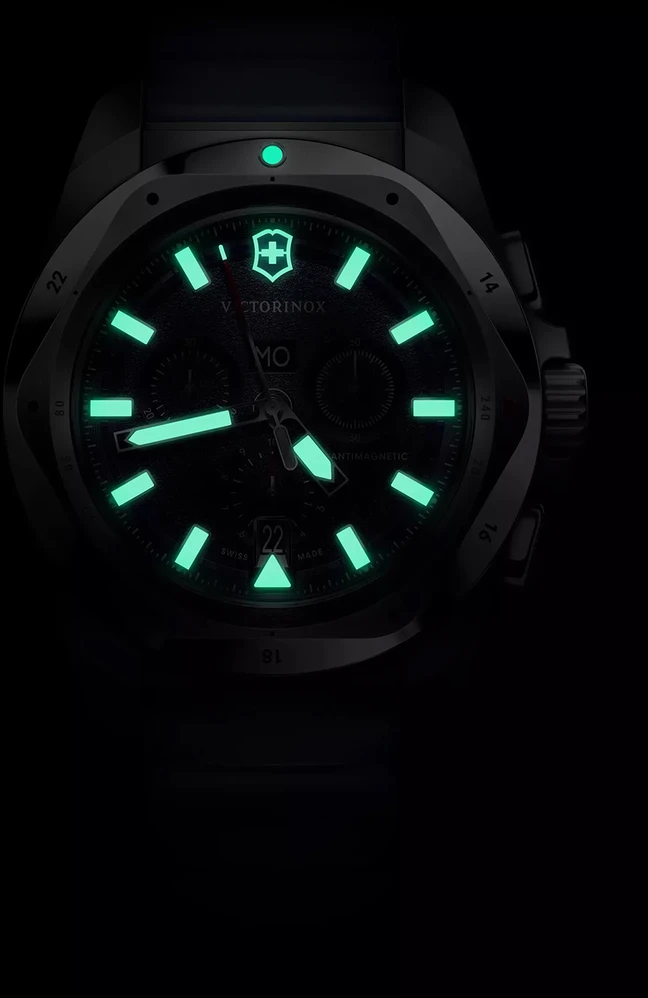 Rankinis laikrodis VICTORINOX 241984 (vyrams)