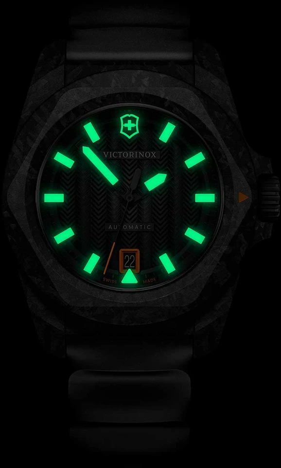 Rankinis laikrodis VICTORINOX 242023-1 (vyrams)