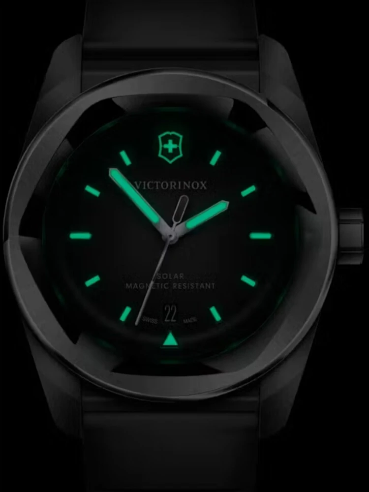 Rankinis laikrodis VICTORINOX 242054 (vyrams)