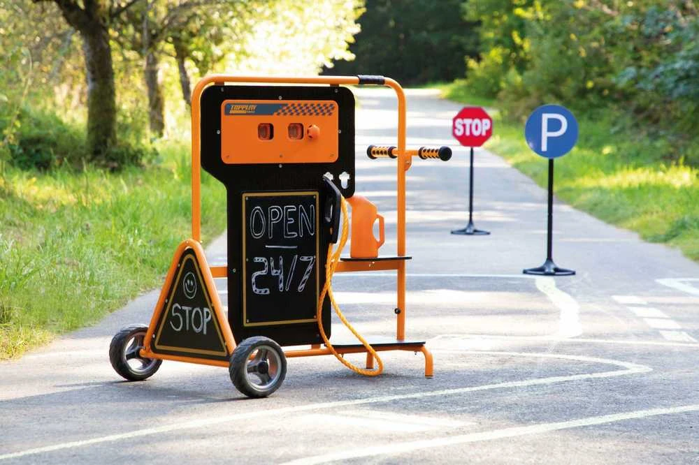 Beleduc lavinamoji priemonė - Top Trike "Mobili kuro ir aptarnavimo stotelė" (62060)