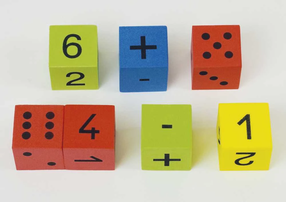Dėlionė TimeTEX Tylių matematikos kauliukų rinkinys, 32 vnt., 25 mm, indelyje (TT92640)