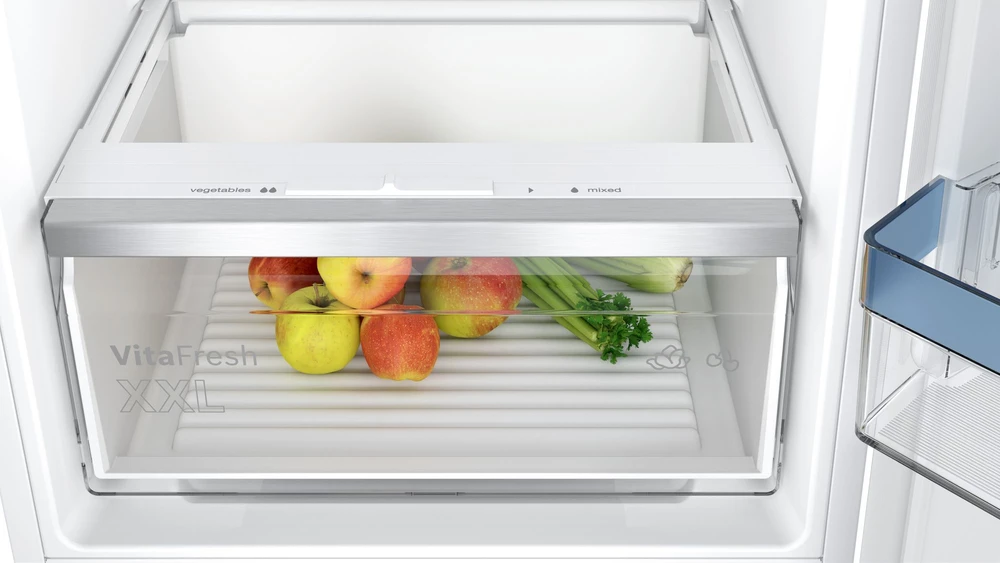 Bosch KIV87VFE0 Serija 4, Įmontuojamasis šaldytuvas-šaldiklis su šaldiklio skyriumi apačioje, 177.2 x 54.1 cm, plokščias vyris