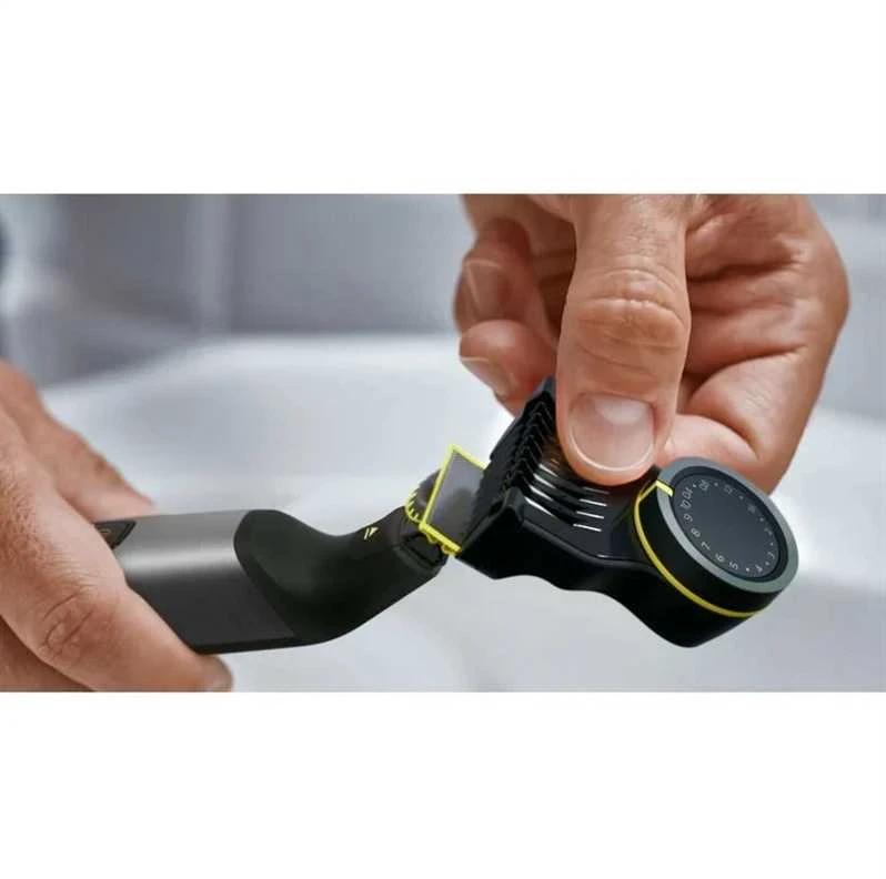 Philips Barzdaskutė OneBlade Pro 360 Veidui + kūnui (QP6652/61) (Pažeista pakuotė)