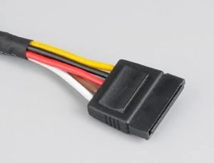 Akasa SATA maitinimo pailginimas – 30cm