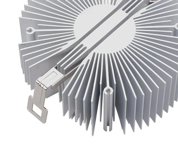 „Akasa Sunflower Mini–Top–Flow“ procesoriaus aušintuvas – 120 mm