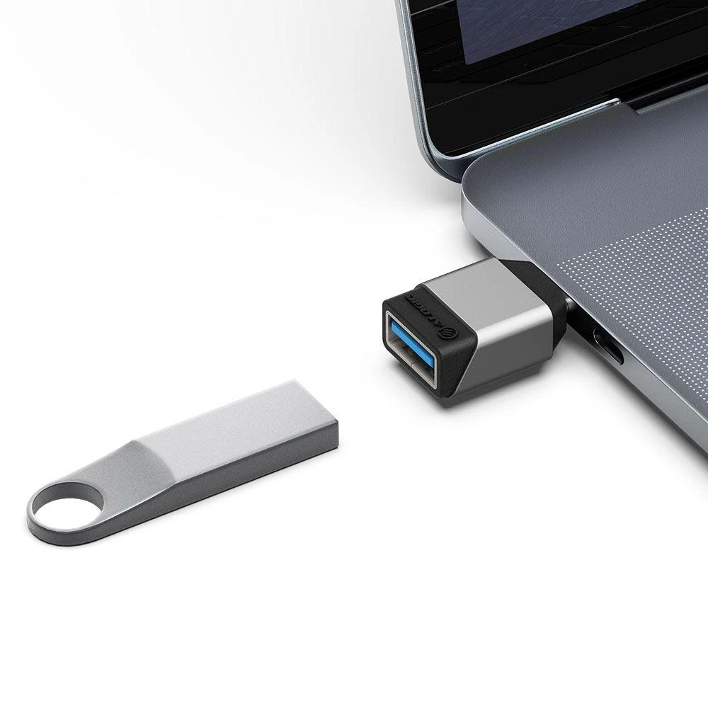 Alogic USB-C į USB adapteris kompiuteryje