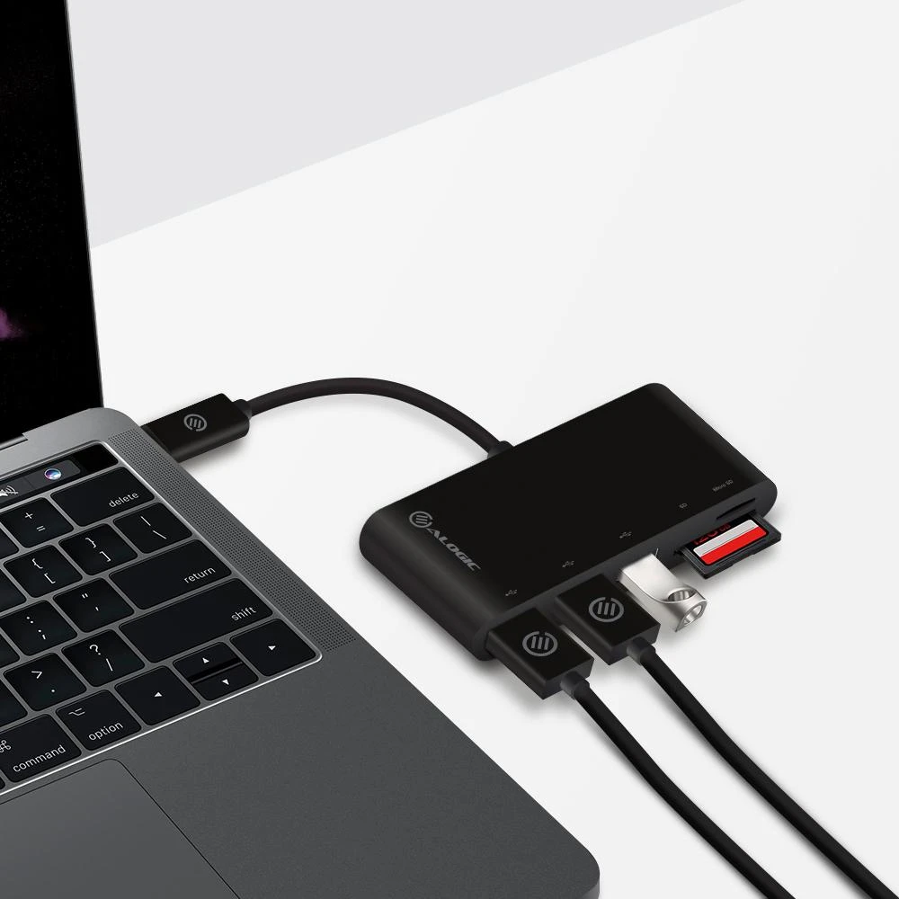Alogic adapteris su USB laidais ir SD kortele