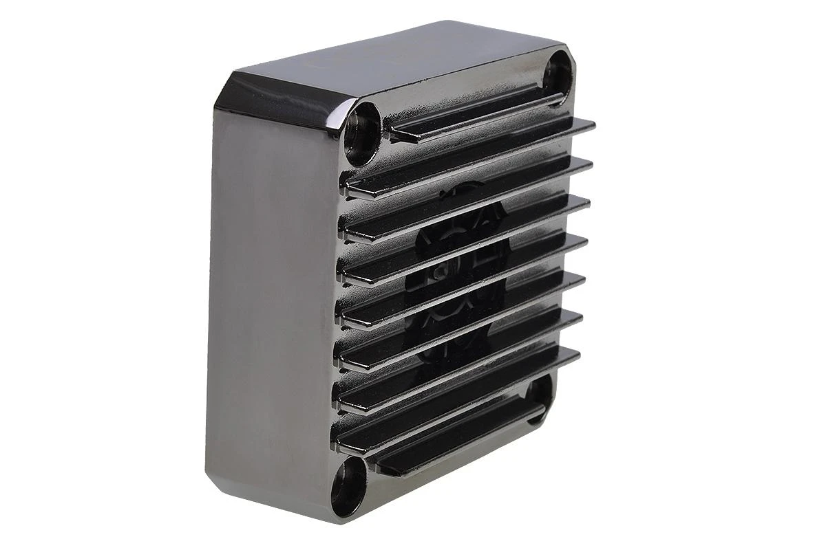 Alphacool DDC310 siurblys – tamsaus metalo korpusas