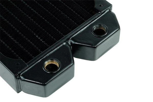 Alphacool NexXxoS ST30 visiškai varinis 240 mm radiatorius