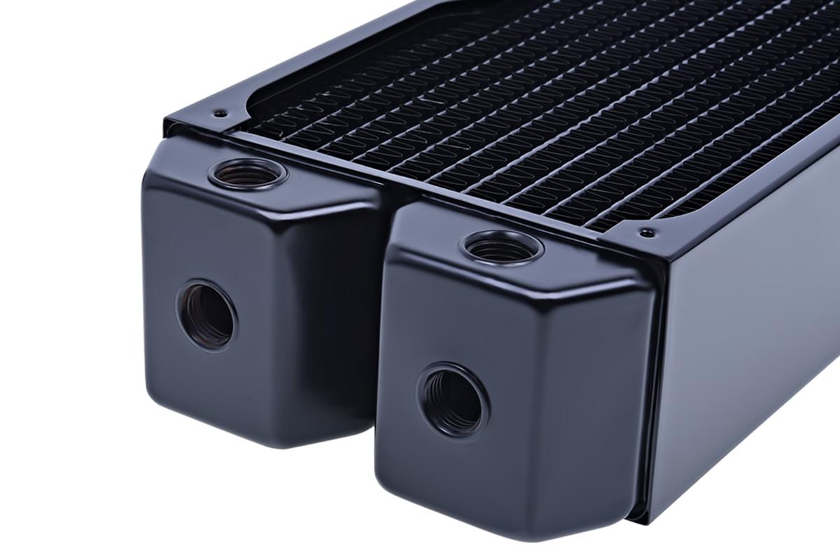 „Alphacool NexXxoS UT60“ varinis radiatorius, 420 mm, juodas