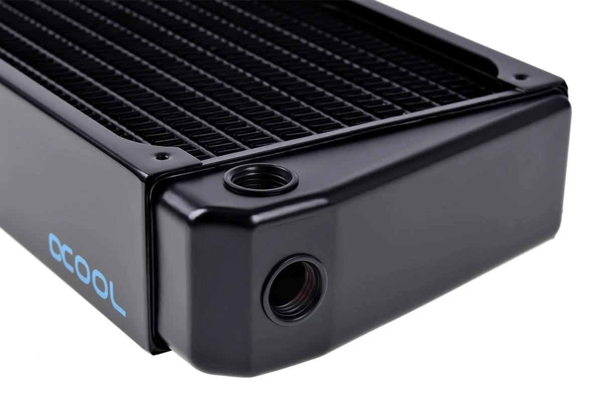 Alphacool NexXxoS radiatorius su sriegiais