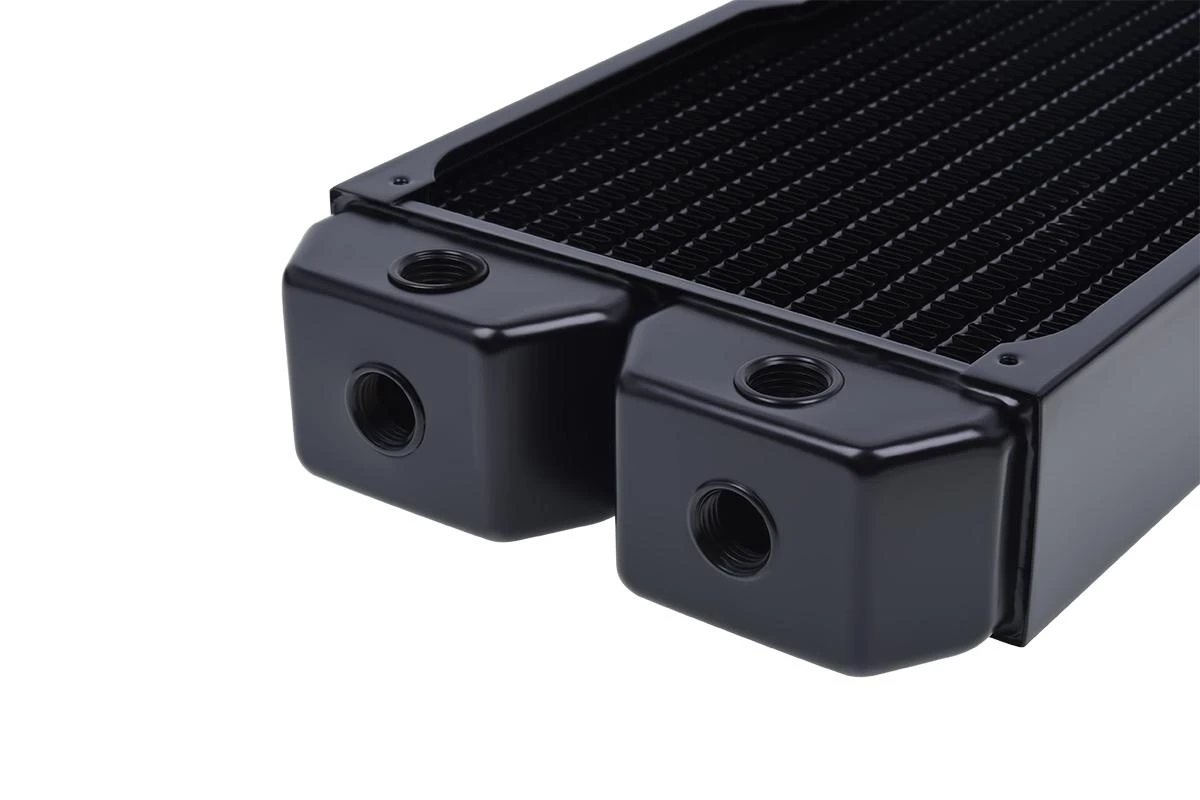 Alphacool radiatoriaus jungtys ir šonkaulių struktūra