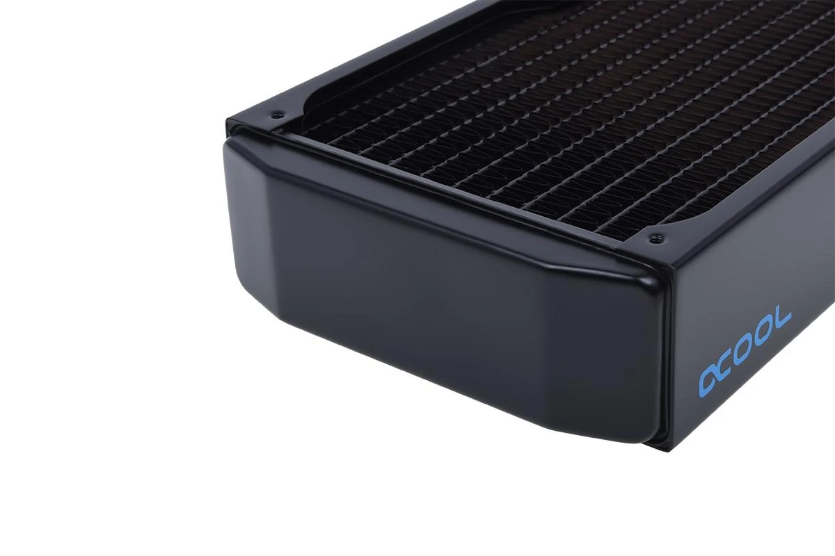 Alphacool radiatoriaus kampo detalė