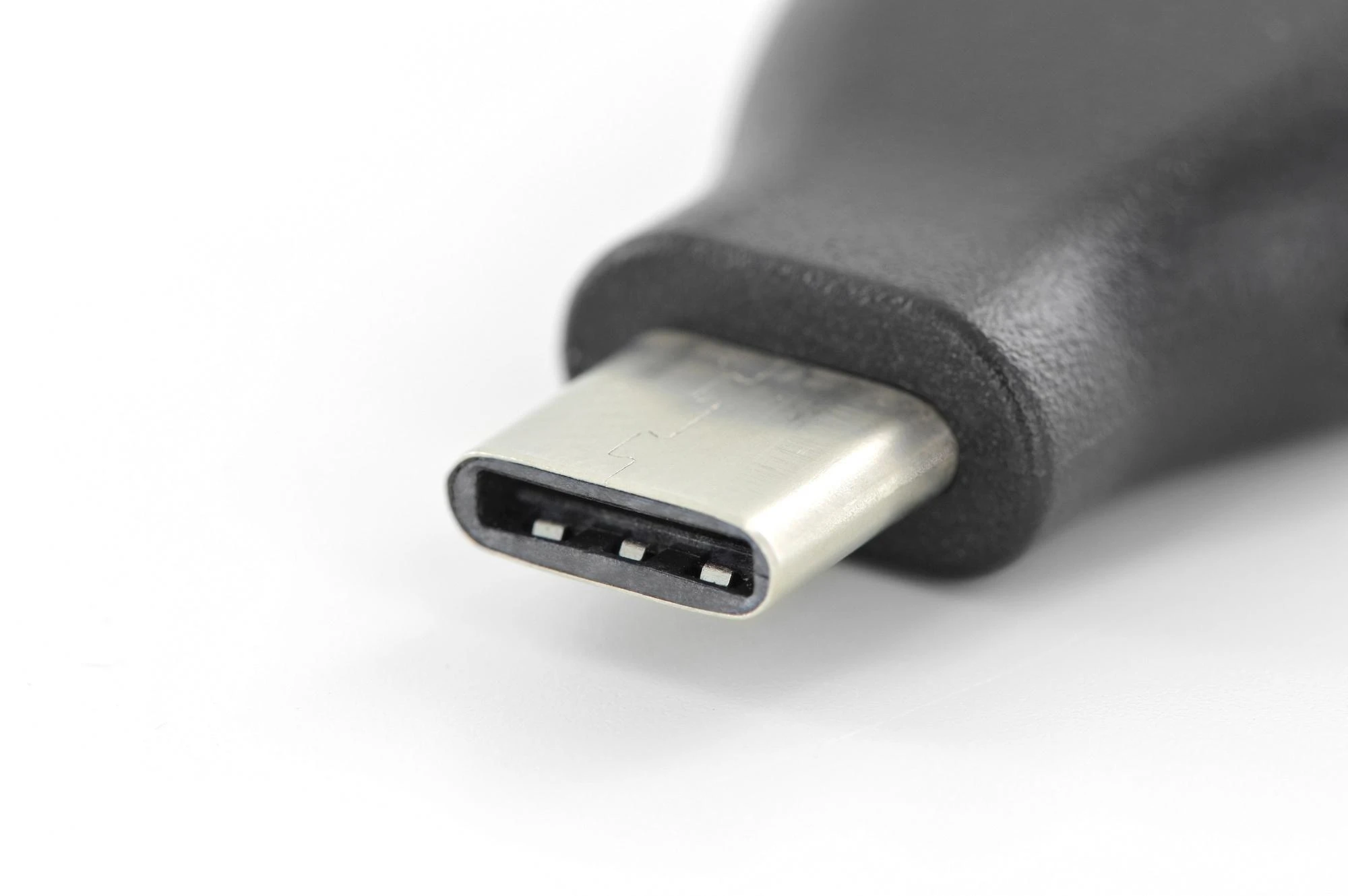 USB-C jungties stambus planas