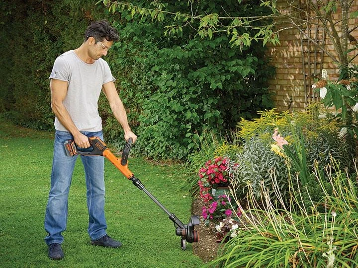 Black & Decker žoliapjovė STC1840EPC POWER COMMAND, 18V, 1x4,0Ah