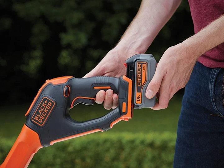 Black & Decker žoliapjovė STC1840EPC POWER COMMAND, 18V, 1x4,0Ah