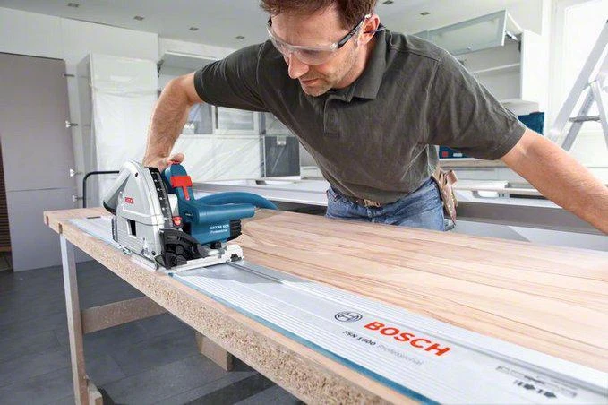 Bosch Rankinis diskinis pjūklas GKT 55 GCE