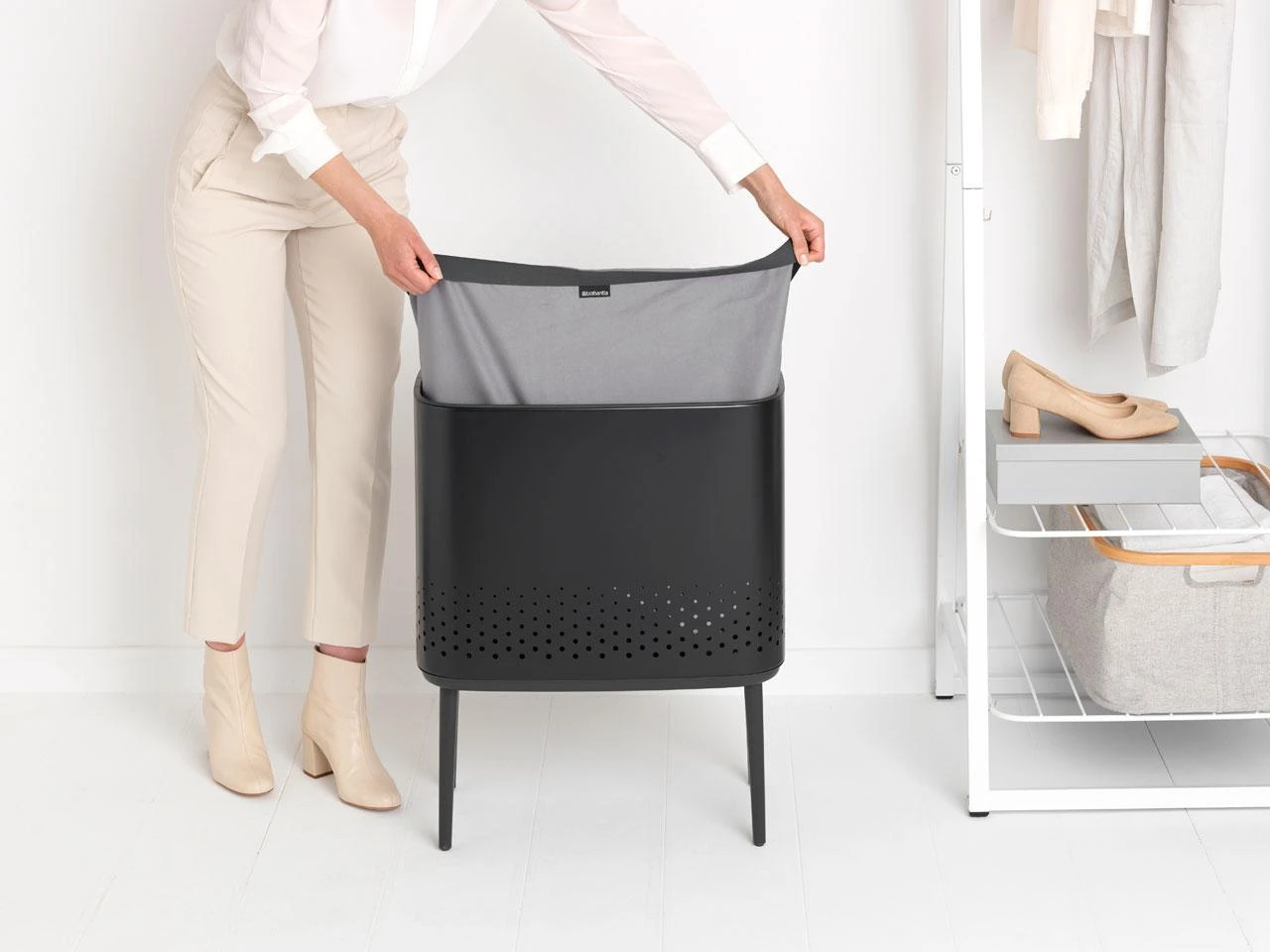 Brabantia Skalbinių dėžė Bo 60L - Matt Juodas