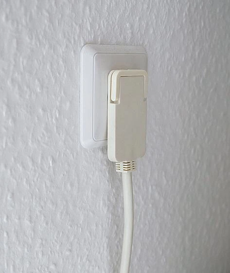 Buitinis ilgintuvas BRENNENSTUHL, 1 vietos, 3m