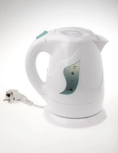 Adler AD 08 Standartinis virdulys, Plastikas, Baltas, 850 W, 1 L, 360° sukamasis pagrindas