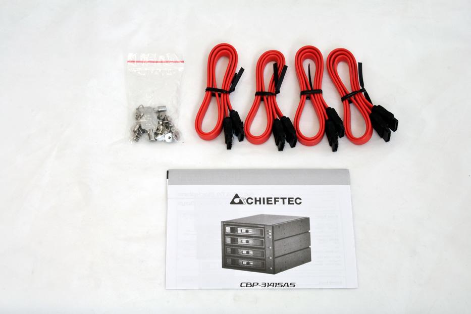 Kietasis diskas CHIEFTEC 3x5,25 skyriai 4 SAS/SATA HDD