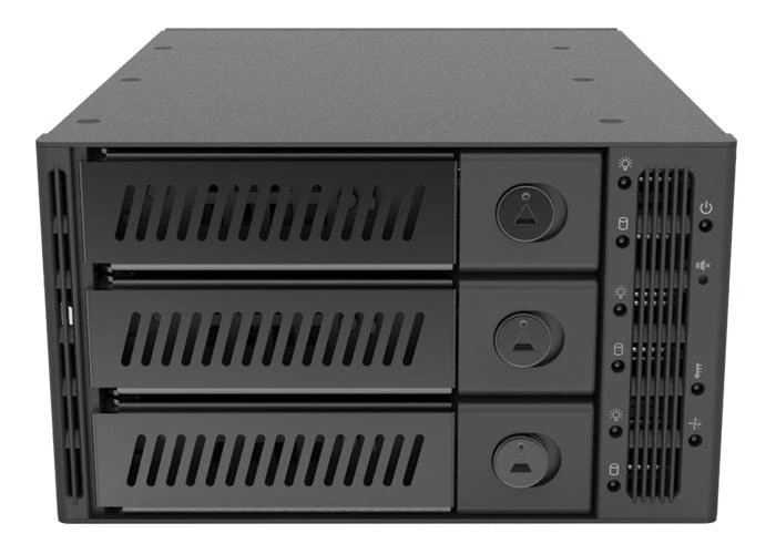 Chieftec HDD stalčius su trimis skyriais