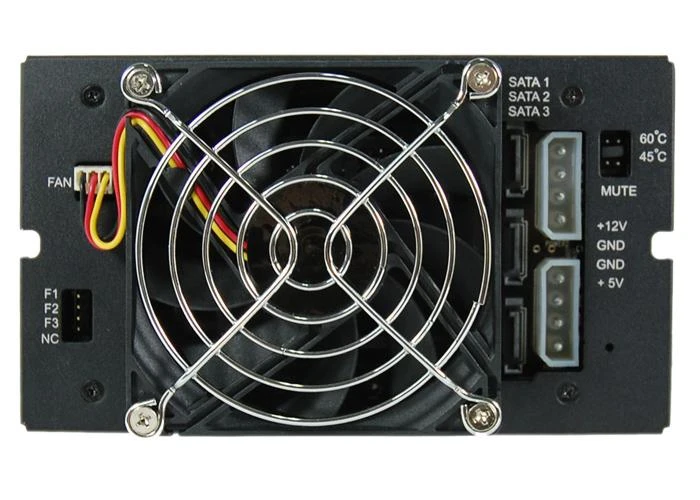 Chieftec HDD krepšelis iš galinės pusės