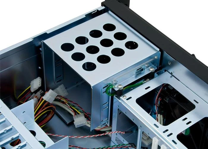 CHIEFTEC UNC-410S-B-U3-OP 19i 4U dėklas USB3.0