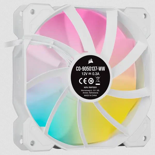 Corsair | 120 mm Baltas PWM ventiliatorius, trigubas paketas su apšvietimo mazgu CORE | iCUE SP120 RGB ELITE našumas | Dėklo ventiliatorius