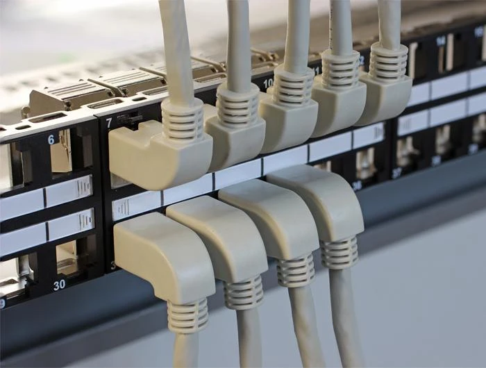 Delock Kabelis RJ45 Cat.5e S/FTP kampinis 0,5 m (83510)