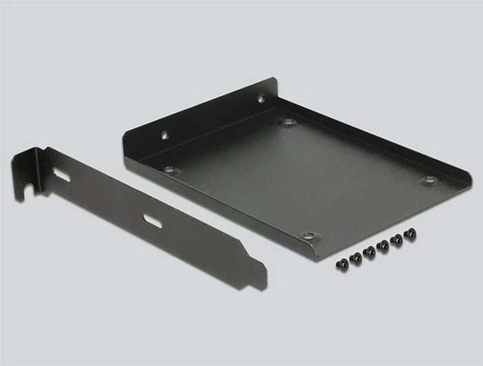 Juodas HDD montavimo rėmelis su PCI plokštele