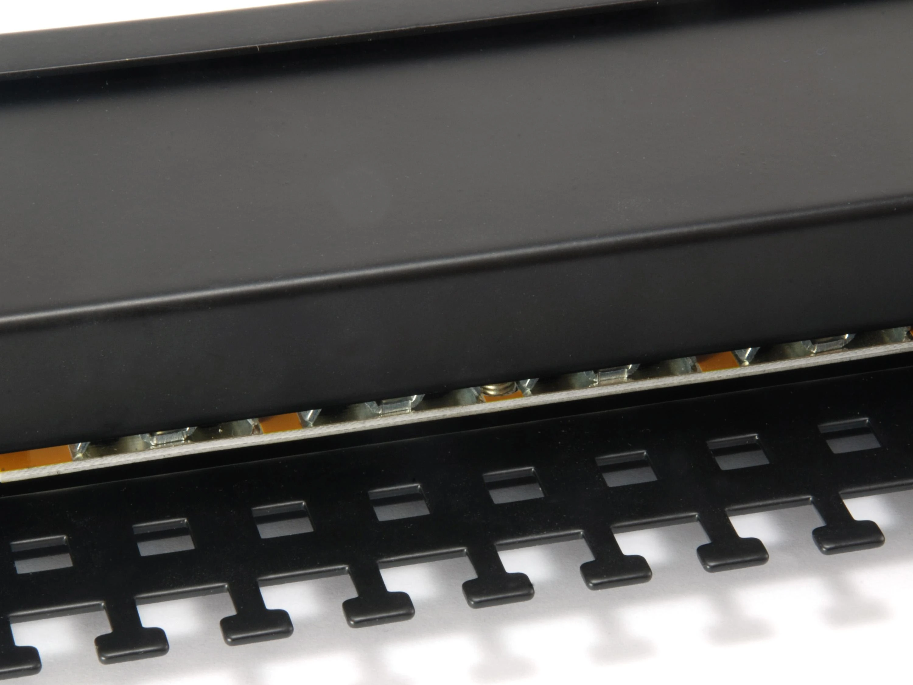 Equip Patchpanel 24x RJ45 Cat6 19 FTP 1HE ISO/IEC juodas