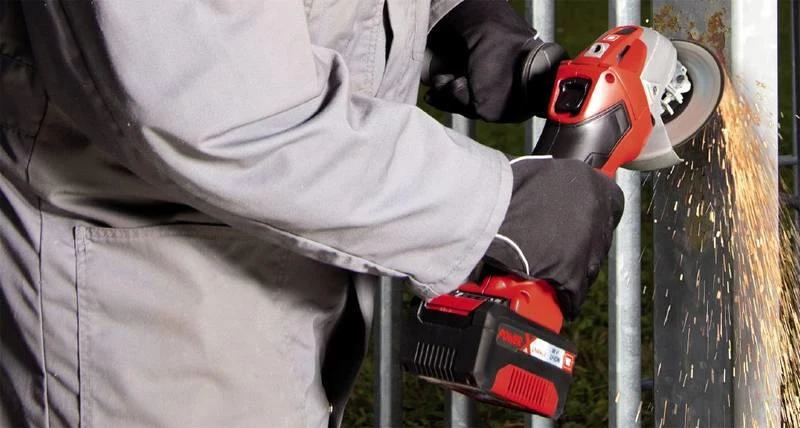Einhell kampinis šlifuoklis pjaunantis metalą