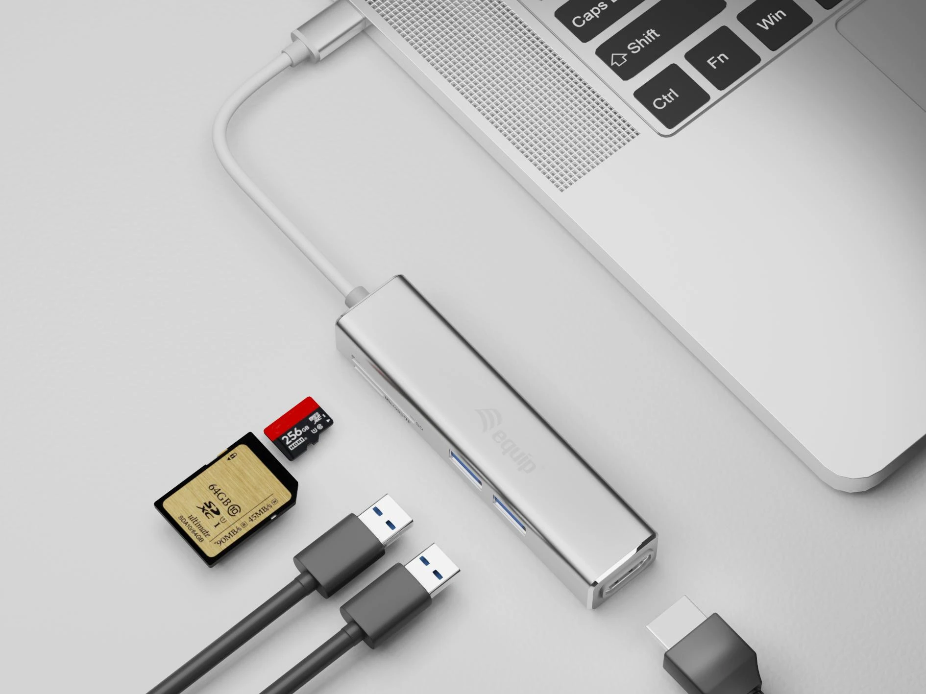 Equip USB-C adapteris su atminties kortelių skaitytuvu