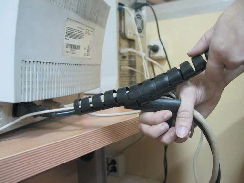 FELLOWES CABLE ZIP