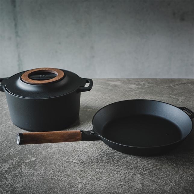 Fiskars Pan Norden Frying, Diameter 24 cm, Removable handle, Juodas