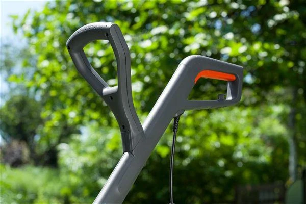 Elektrinė žoliapjovė  GARDENA SmallCut 300/23