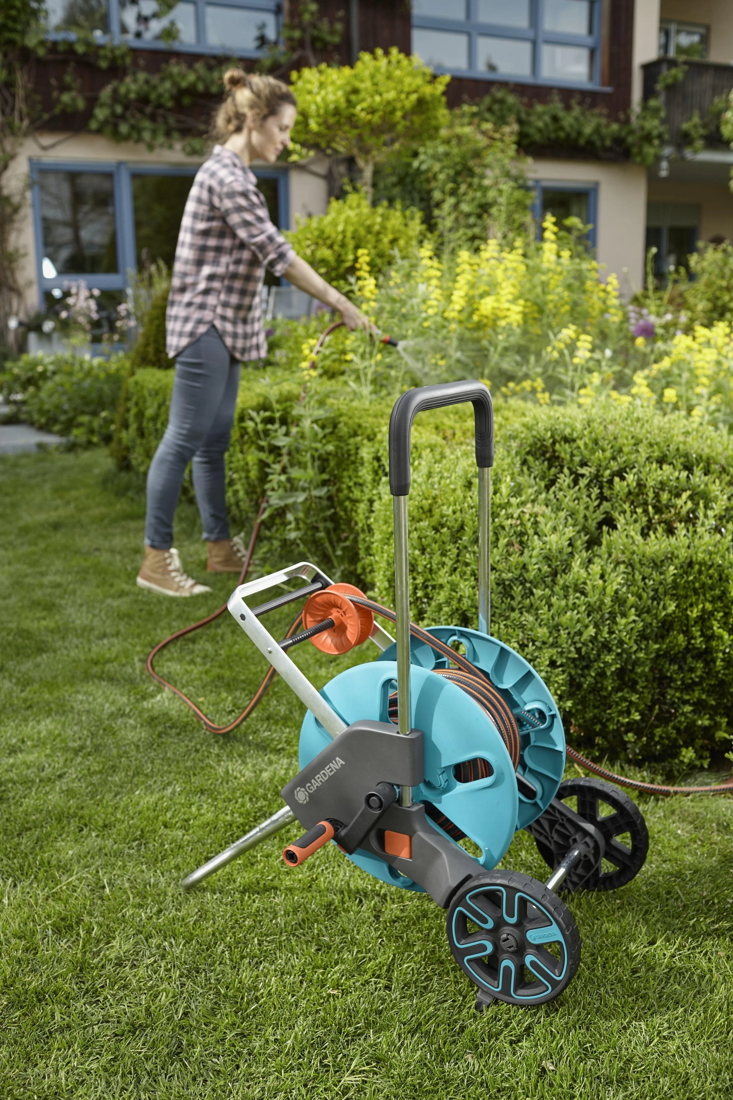 Gardena žarnos vežimėlis AquaRoll M Easy, komplektas 20 m