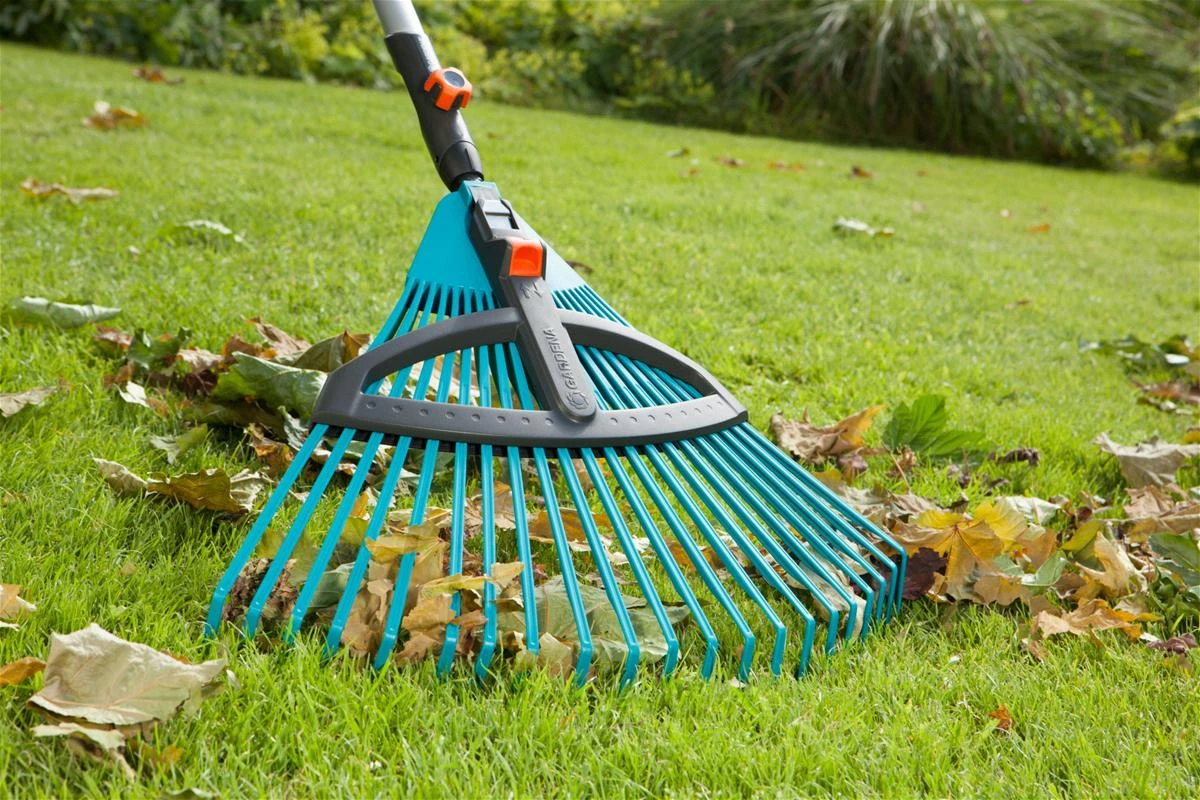 Gardena combisystem reguliuojamasis plastikinis grėblys