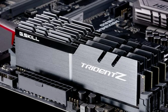 G.Skill Trident Z RAM dviejų modulių komplektas