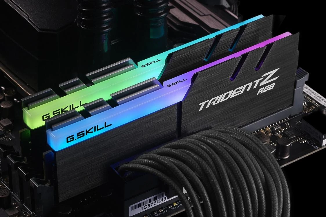 RAM G.Skill | Trident Z | 16 GB | DDR4 | 3200 MHz | PC/serveris | Registered No | ECC No
