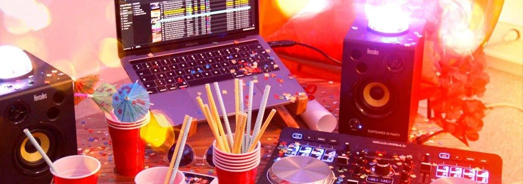 Hercules DJ Monitor 32 Party kolonėlės
