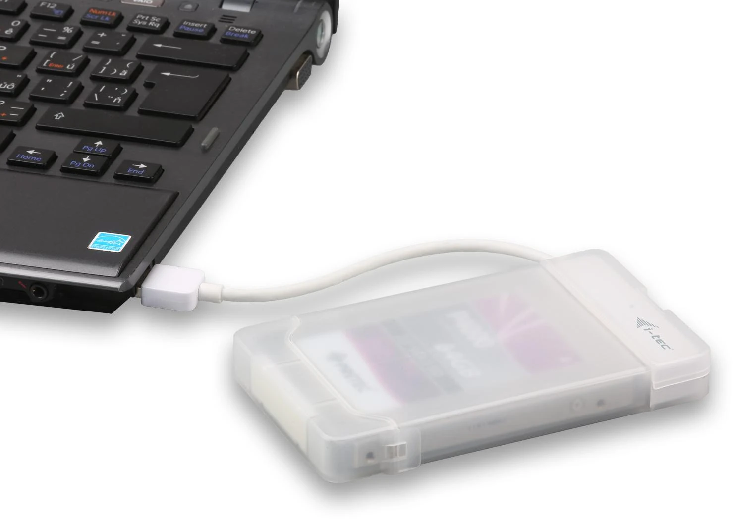 I-tec 2.5 colio HDD dėklas prijungtas prie kompiuterio
