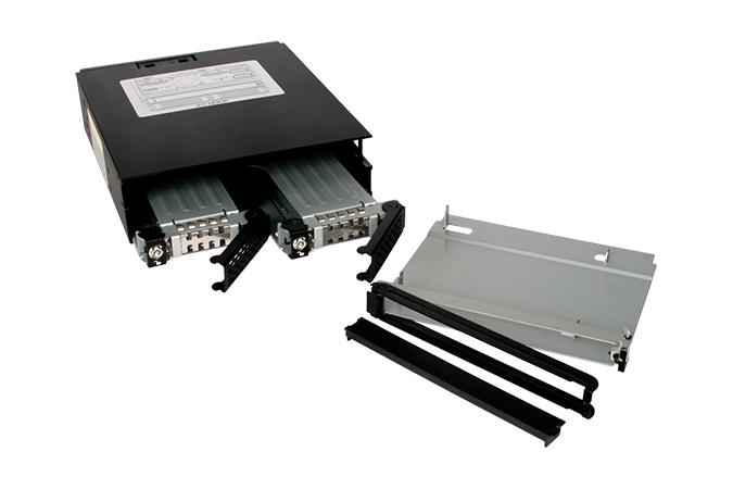 Icy Dock 2x 2,5 colio SAS/SATA + 5,25 colio plonas optinio disko korpusas (MB994IKO-3SB)