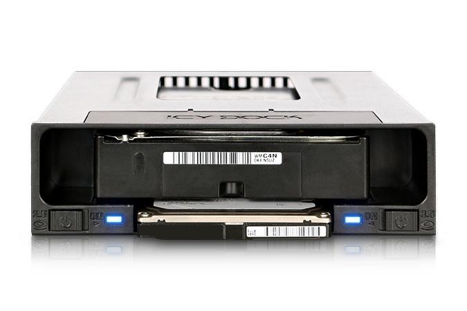 Nezatříděno Carruzzo Icy Dock MB795SP-B diskų įrenginio skyriaus dangtelis 2,5/3,5″ Atminties disko dėklas Juoda