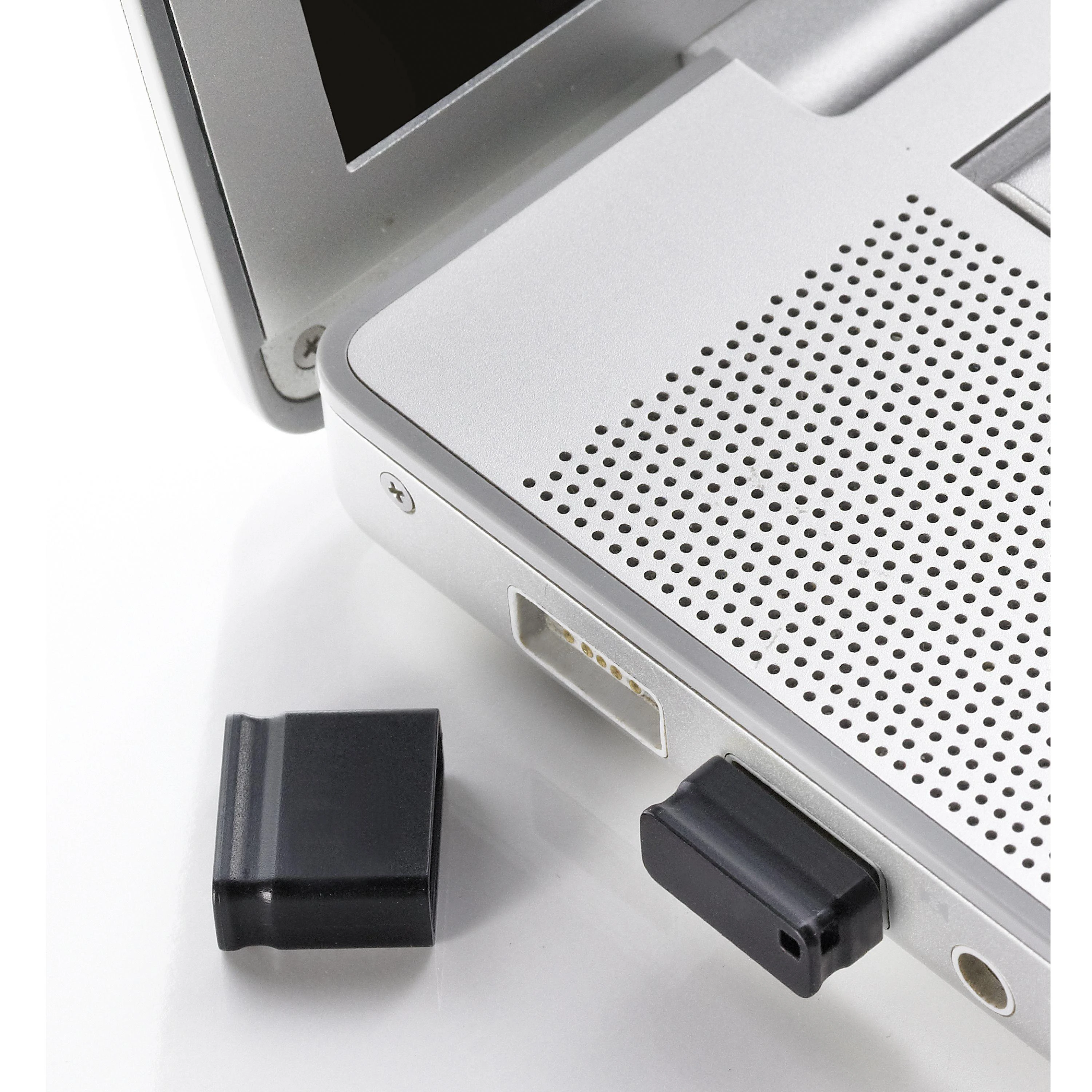 STICK 16GB USB 2.0 Intenso 3500470 Micro Line Juodas