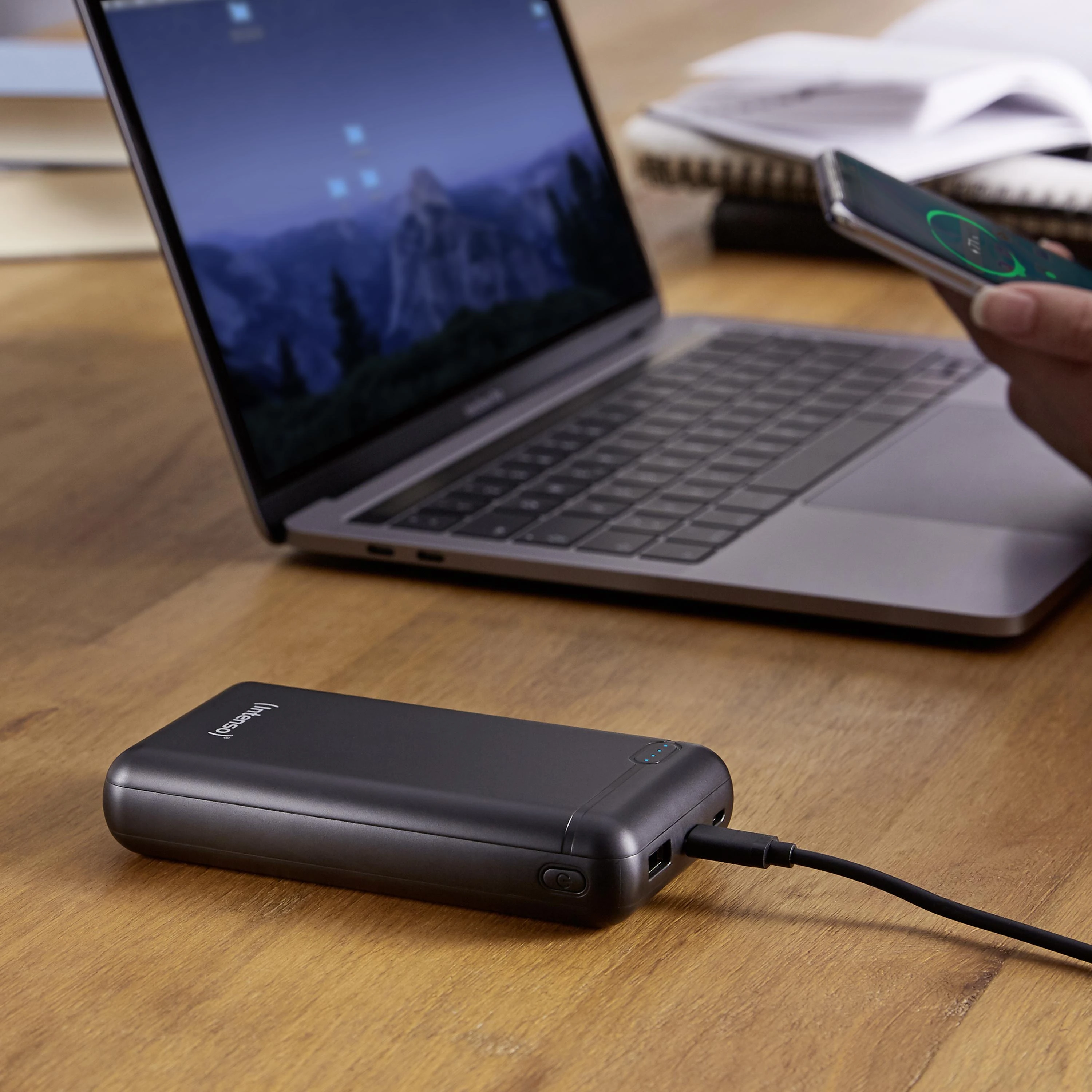 Intenso Powerbank XS20000 juoda 20000 mAh įsk. USB nuo A iki C tipo