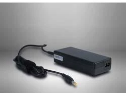 Juodas 90W maitinimo adapteris su laidu